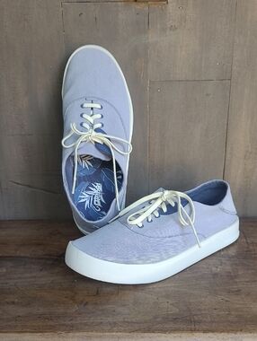 EUC OluKai Tradewind Sneaker Men's sz 11 Light Blue Lace Up Canvas Shoes
